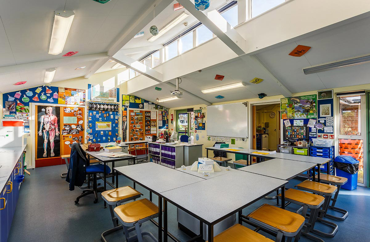 Dumpton-School-by-Rick-McEvoy-Photography-041017-007