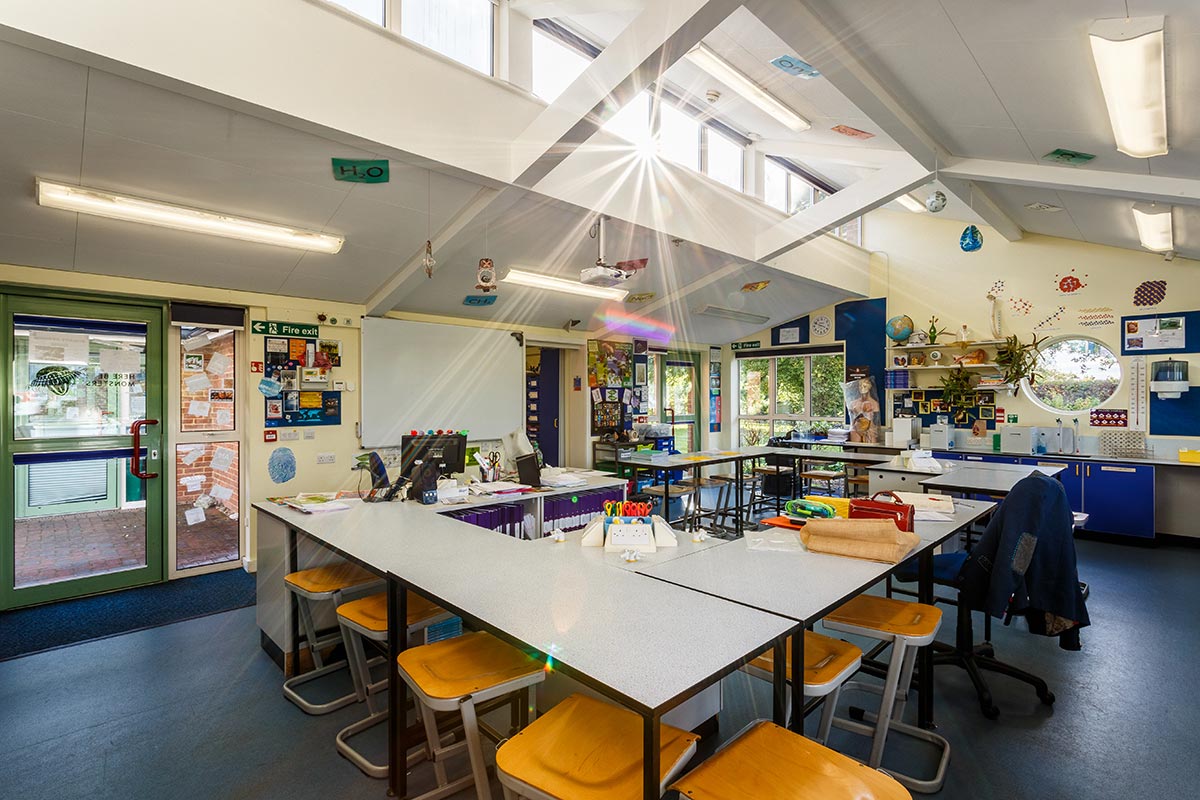 Dumpton-School-by-Rick-McEvoy-Photography-041017-008